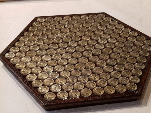 Coiny - Sixpence (6d) Trivet - 1966